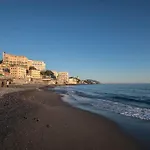 Mare Blu E Gaslini